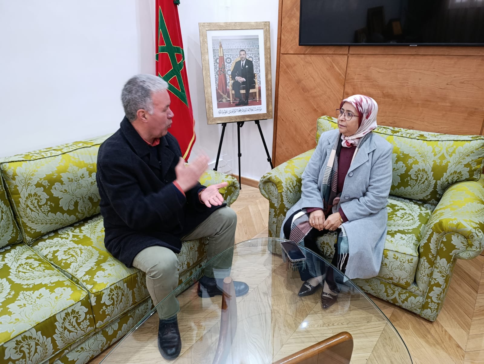 البرلمانية الفتحاوي تلتقي عالم الآثار “يوسف بوكبوط” وتستعد لتوجيه سؤال كتابي حول تثمين اكتشافات وادي “بهت”