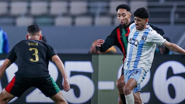 الجيش الملكي يعبر إلى نصف نهائي دوري أبطال إفريقيا على حساب بيراميدز المصري
